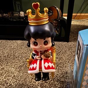 Alice in Wonderland- King of Hearts figure